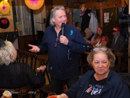 Faschingsfest Mit Musik zur Menschlichkeit 01. 02. 2025